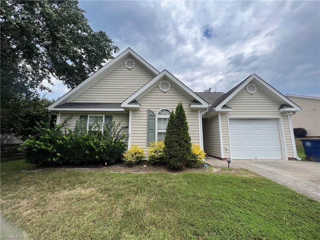 2445 Somerset Place Drive - Photo 1