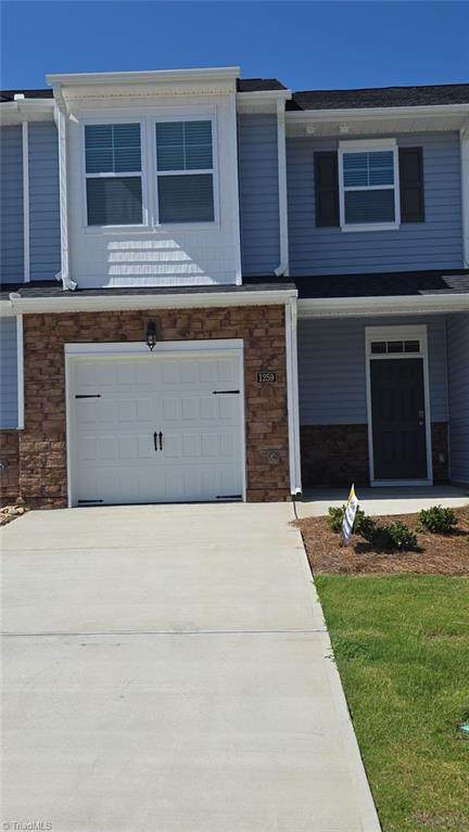 1259 Evelynnview Lane - Photo 1