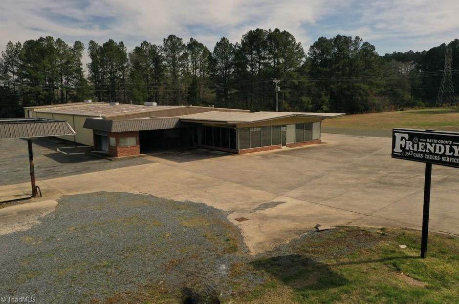 1055 Albemarle Road - Photo 1