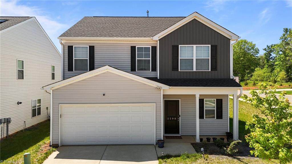 2298 Beechwood View Drive - Photo 1