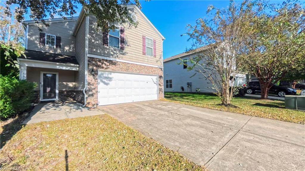 107 Norwood Court - Photo 1