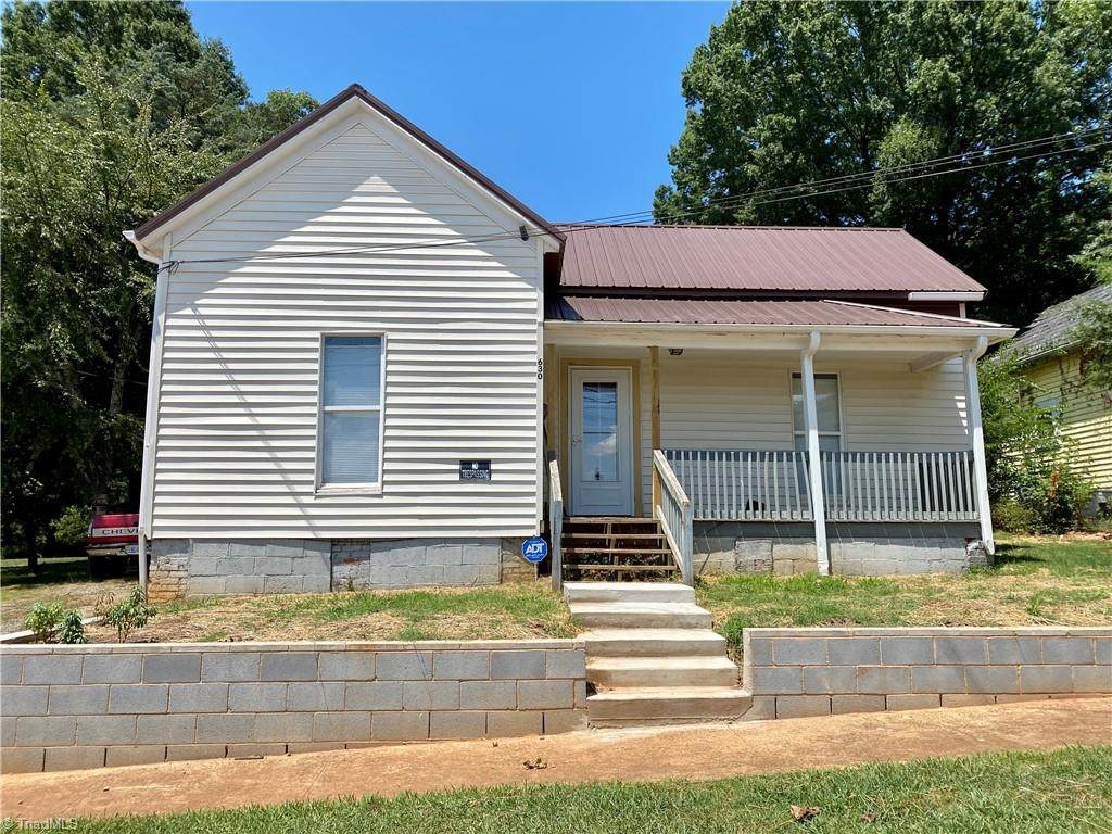 630 Armfield Street - Photo 1