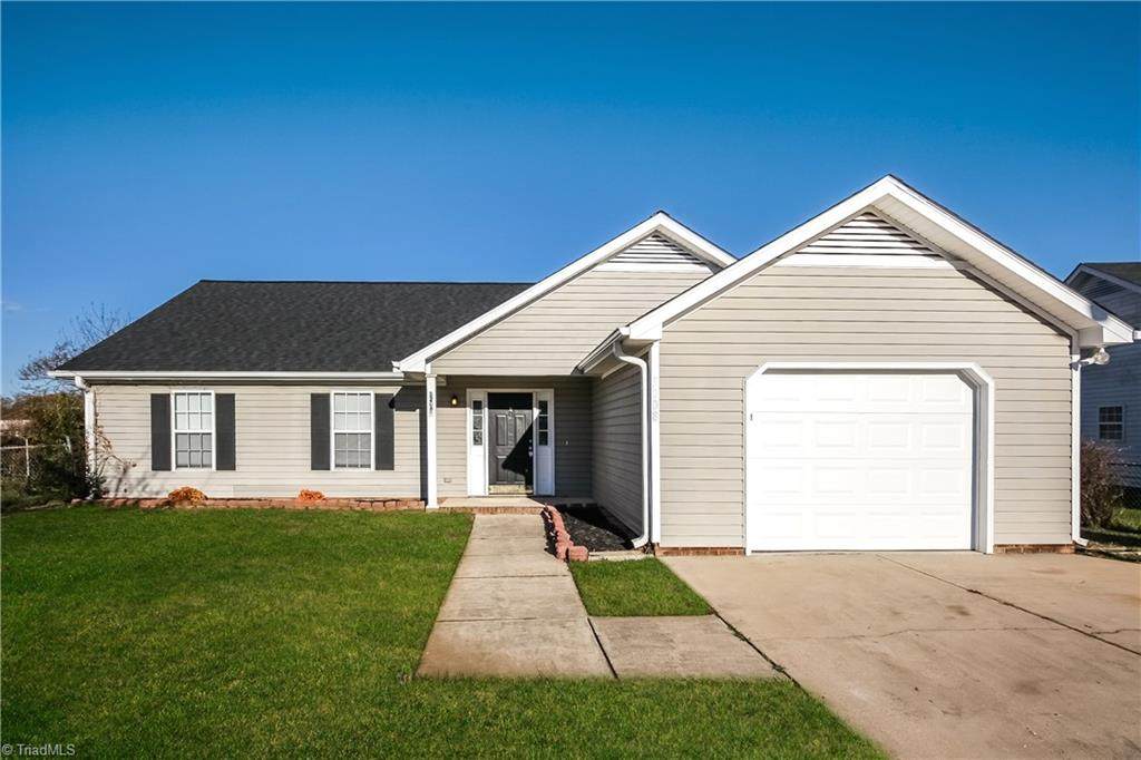 3208 Presley Way - Photo 1