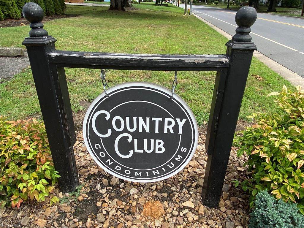 1709 Main Street - Photo 1