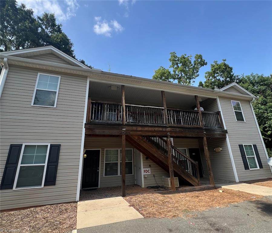 916 Avon Avenue - Photo 1