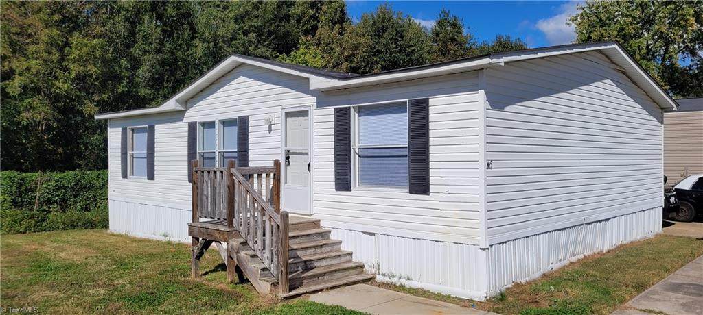 724 Creek Ridge Road - Photo 1