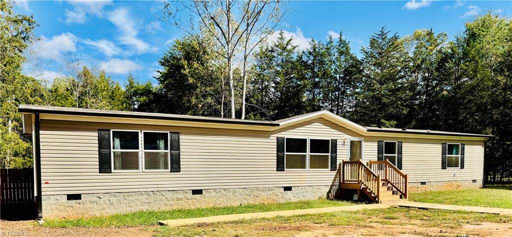 143 Galadrim Way - Photo 1