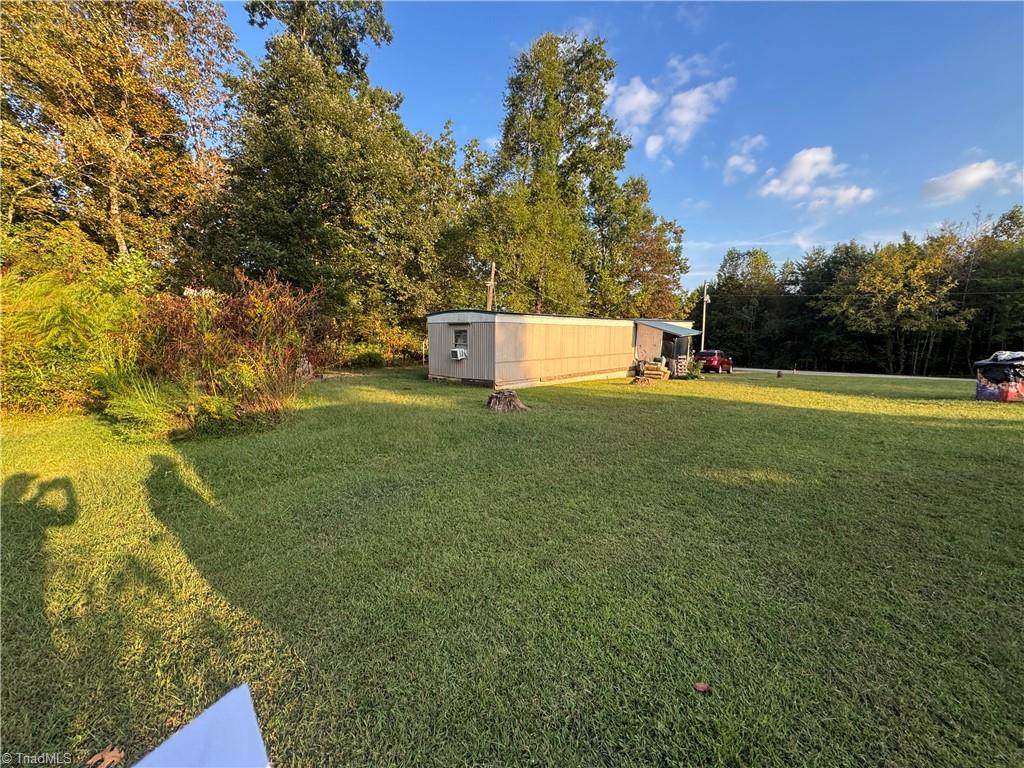 322 Sam Fulk Road - Photo 1