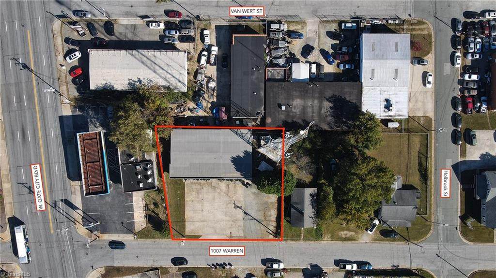 1007 Warren Street - Photo 1