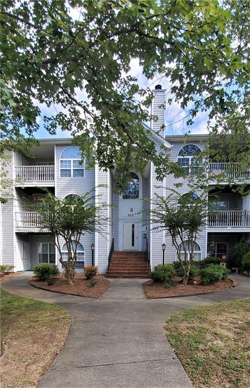 214 Quietwood Drive - Photo 1