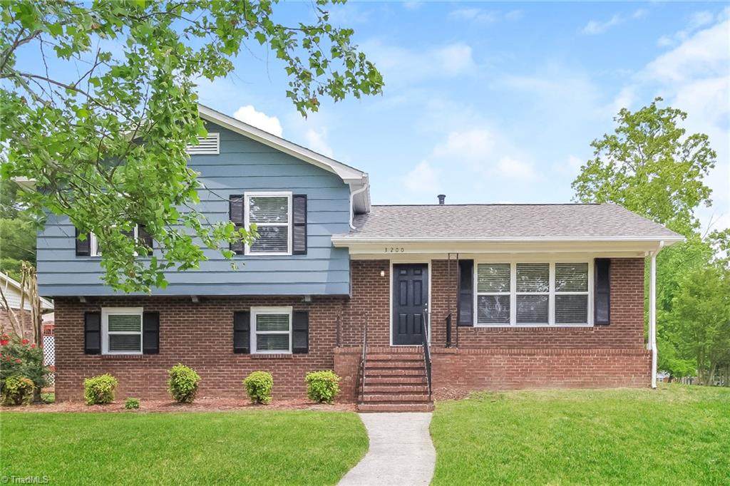 3200 Flanders Court - Photo 1