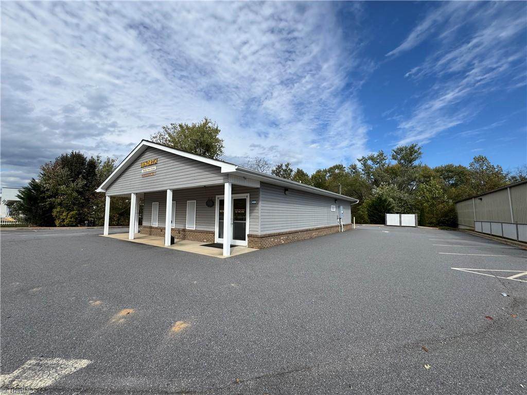 228 Sparta Road - Photo 1