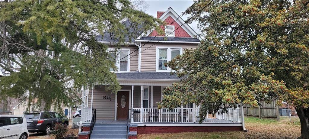 1944 Spring Garden Street - Photo 1