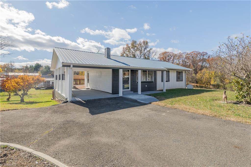 155 Calvary Drive - Photo 1