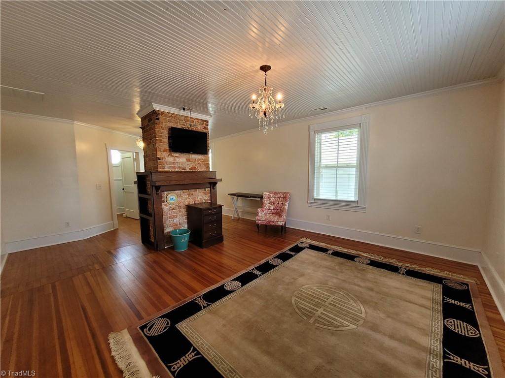 207 Main Street - Photo 1