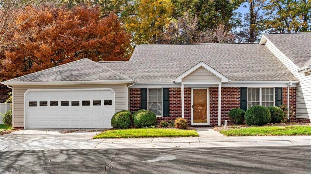 406 Ashmont Court - Photo 1