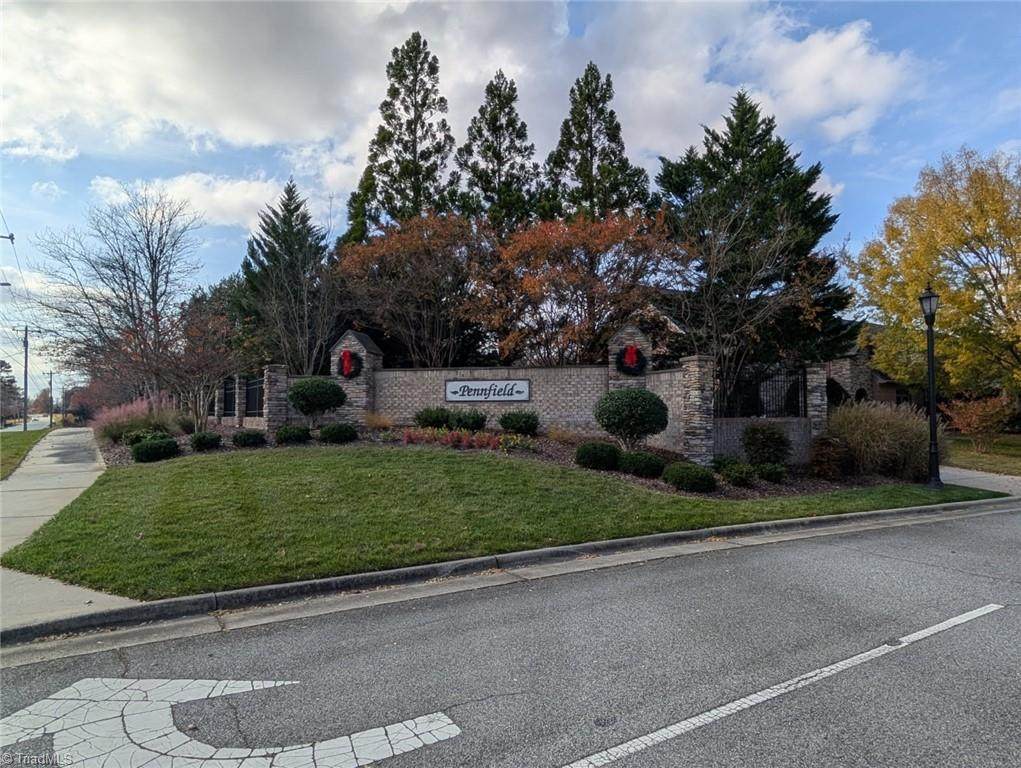 2729 Croquet Circle - Photo 1