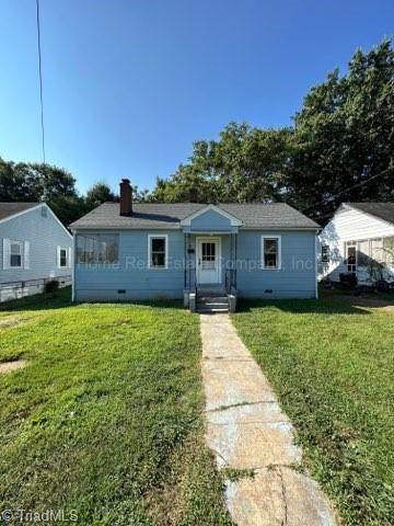 720 26th Street - Photo 1