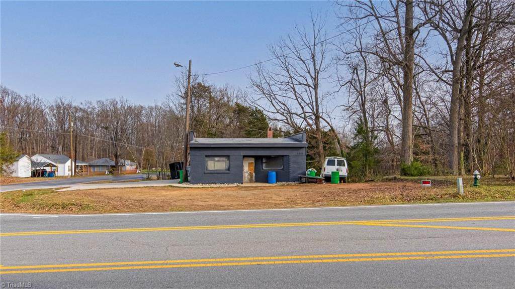 4422 Yanceyville Road - Photo 1