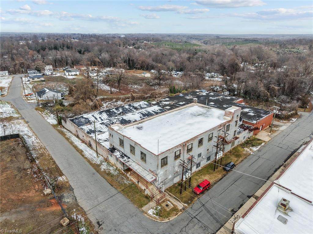 103 Harris Street - Photo 1