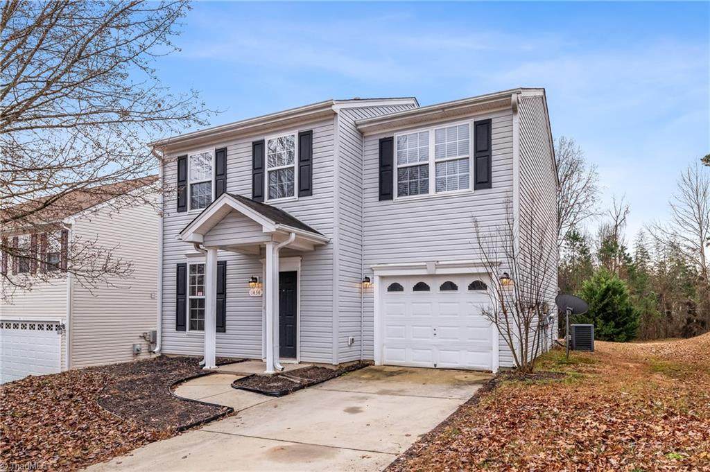 1434 Waverly Street - Photo 1