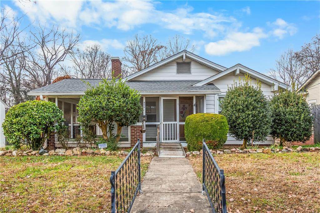 800 Sunset Drive - Photo 1