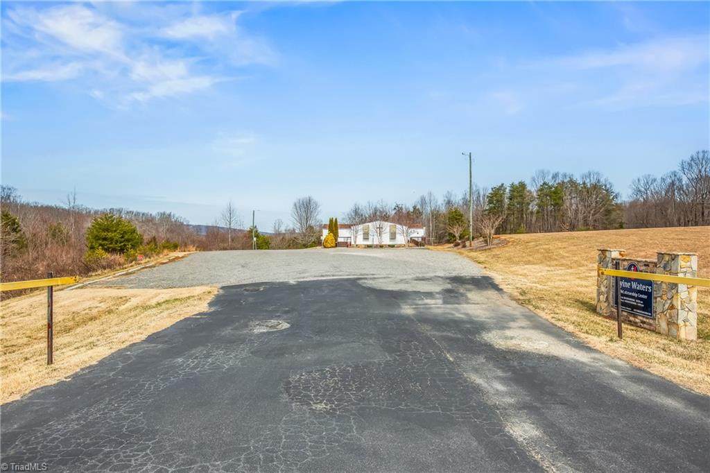 1255 Mountain View Road - Photo 1