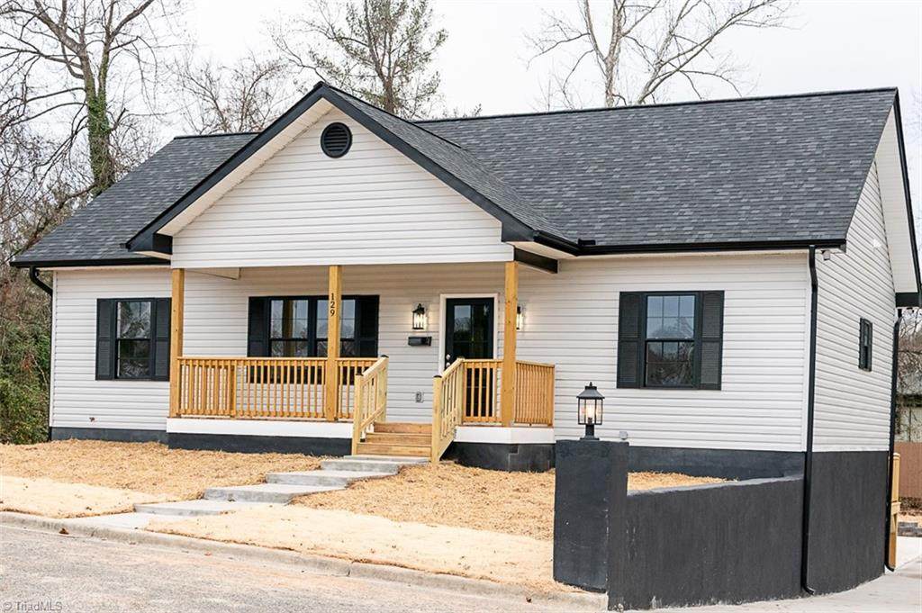 129 Oakdale Street - Photo 1