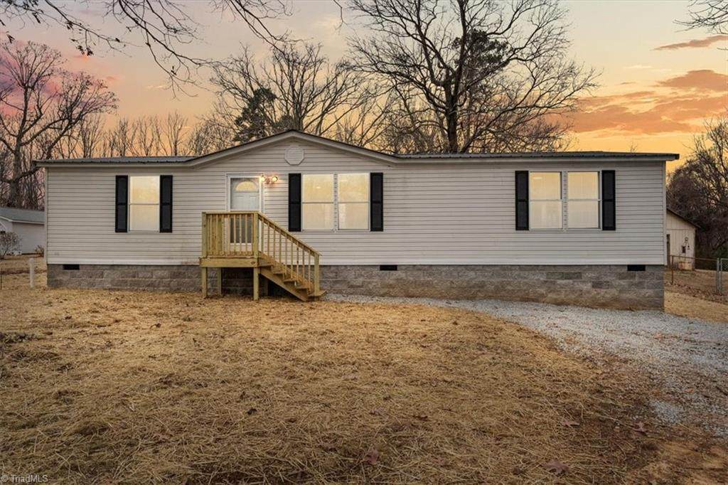 255 Mccranford Road - Photo 1