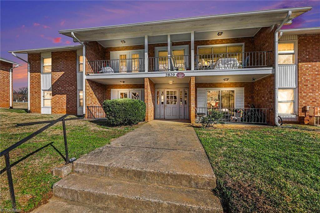 2829 Ohenry Boulevard - Photo 1