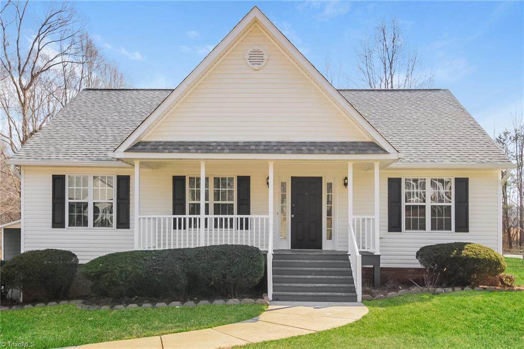 6900 Salem Quarter Road - Photo 1