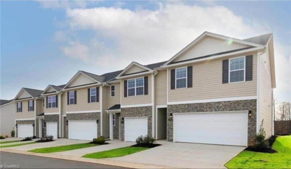 1419 Maltese Lane - Photo 1