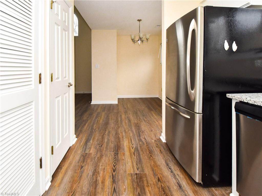 707 Marshall Street - Photo 1