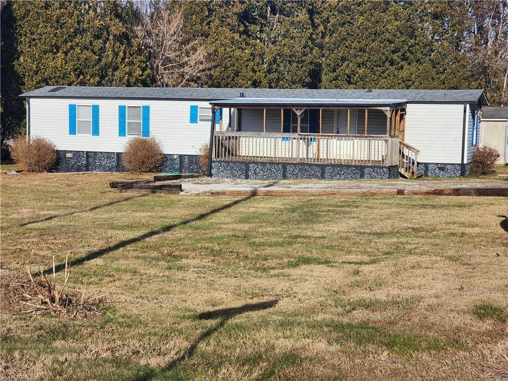 1588 Pilot Westfield Road - Photo 1