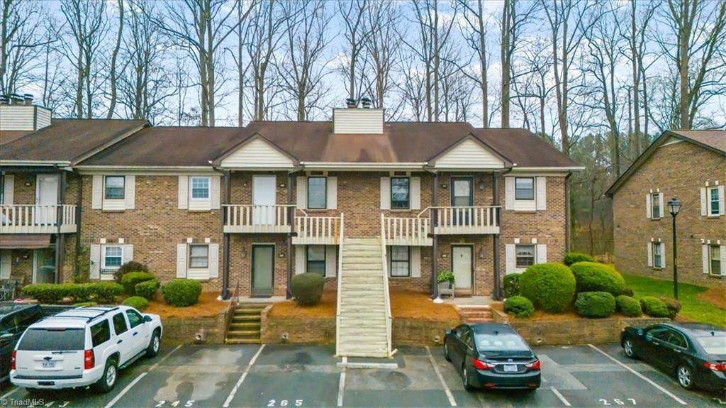 265 Olde Vineyard Court - Photo 1