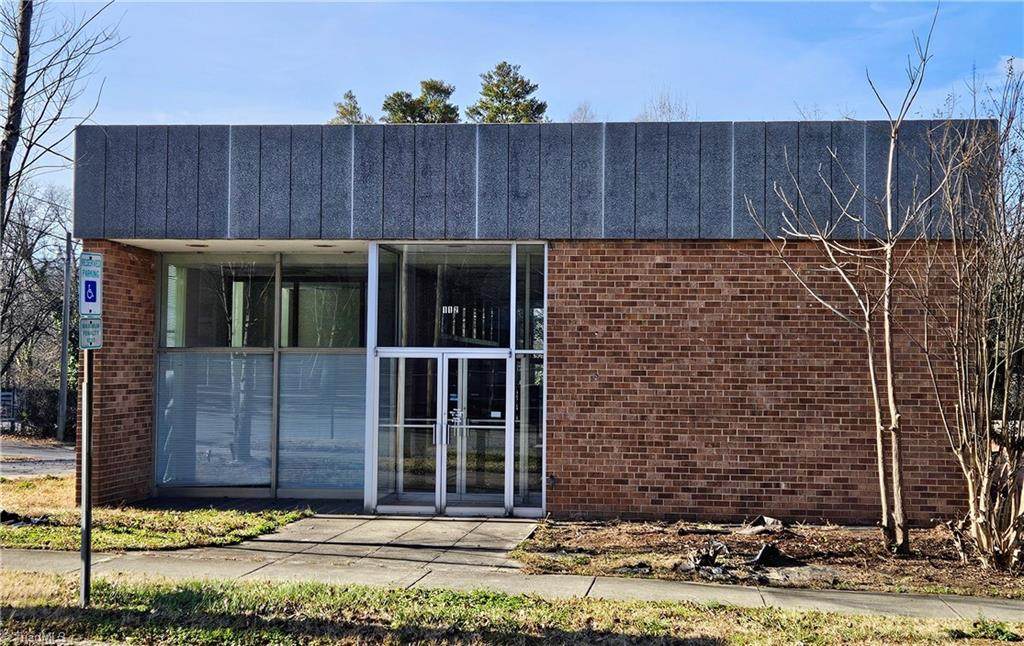 112 Main Street - Photo 1