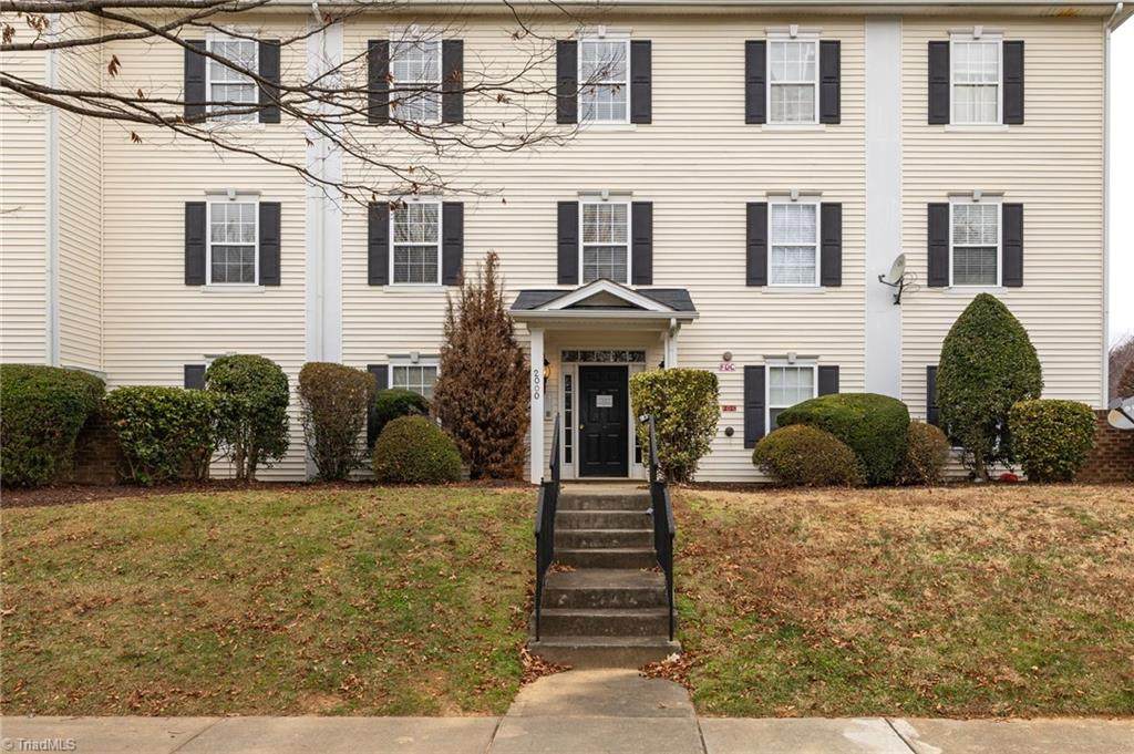 2204 Mcconnell Drive - Photo 1