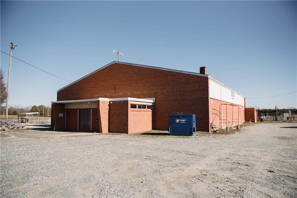 5009 Nc Highway 150 - Photo 1