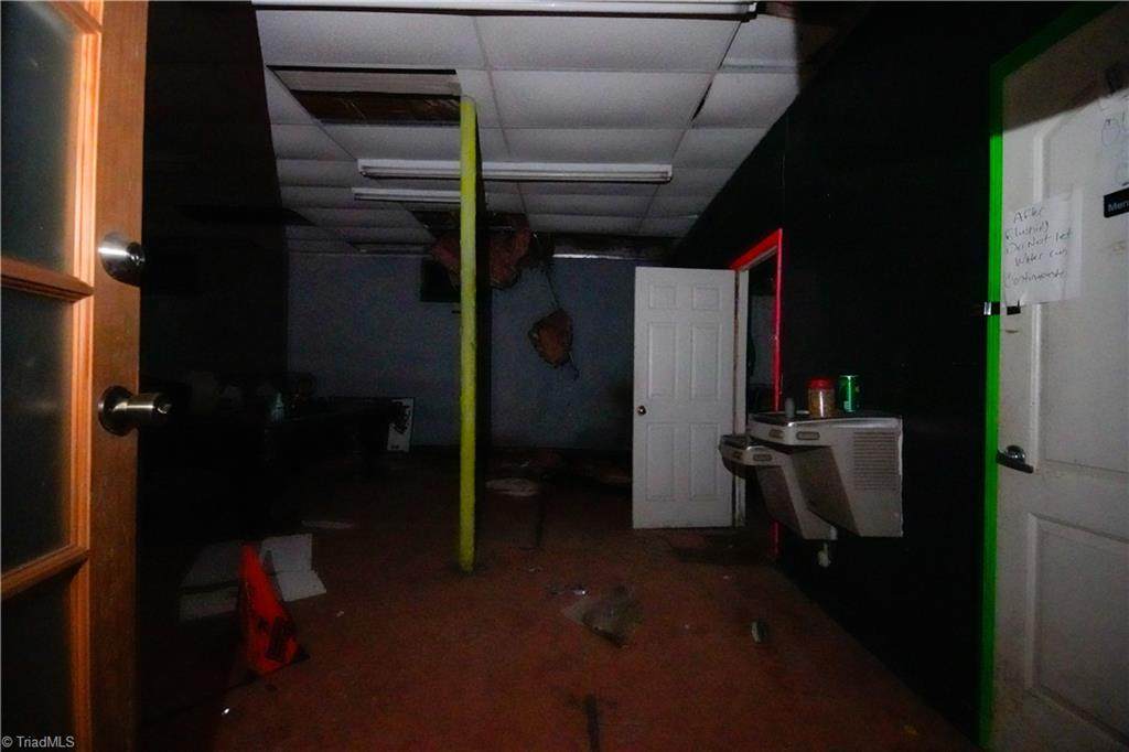 608 Ward Avenue - Photo 1