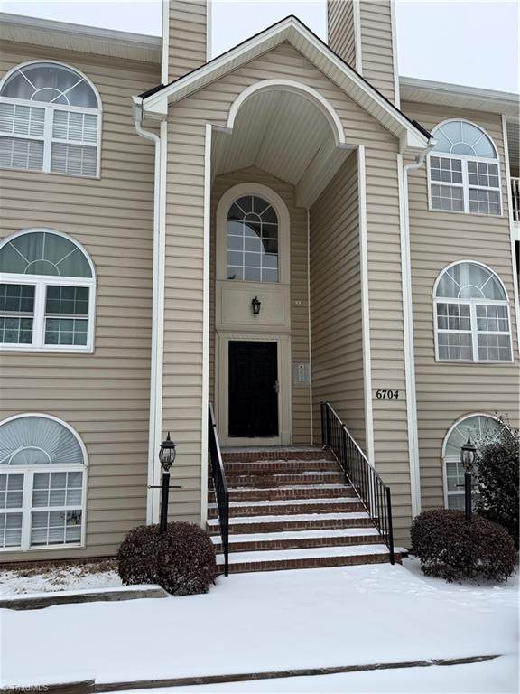 6704 Friendly Avenue - Photo 1