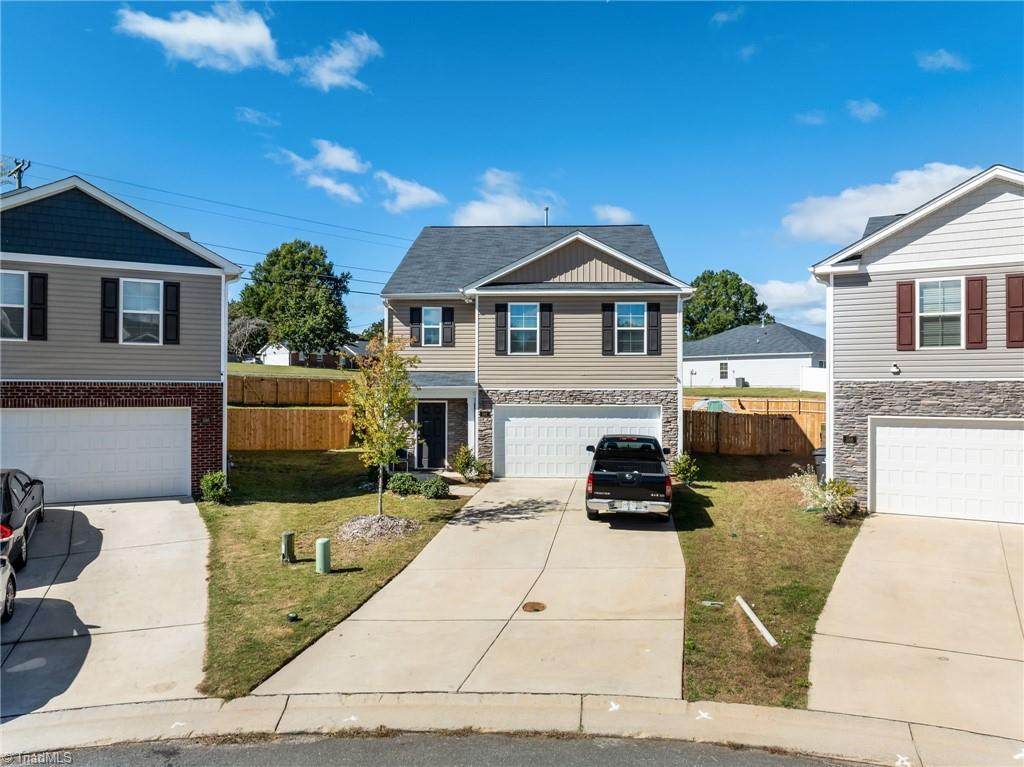 592 Tochi Court - Photo 1