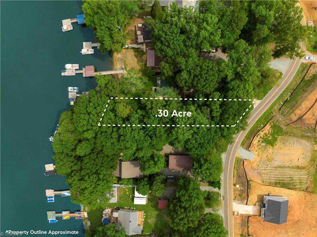 1349 Hickory Point Drive - Photo 1