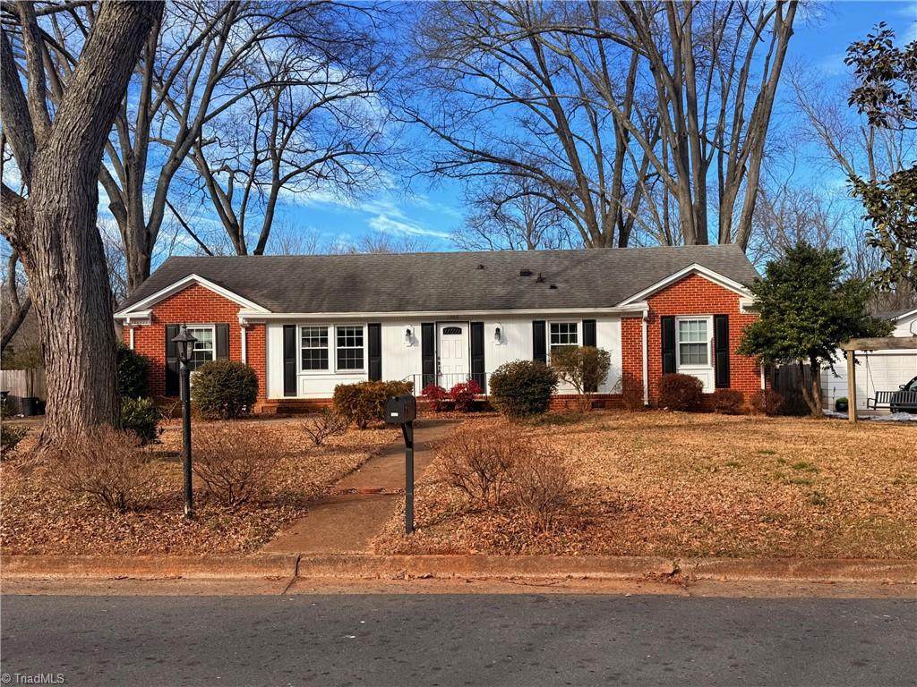 1903 Medhurst Drive - Photo 1