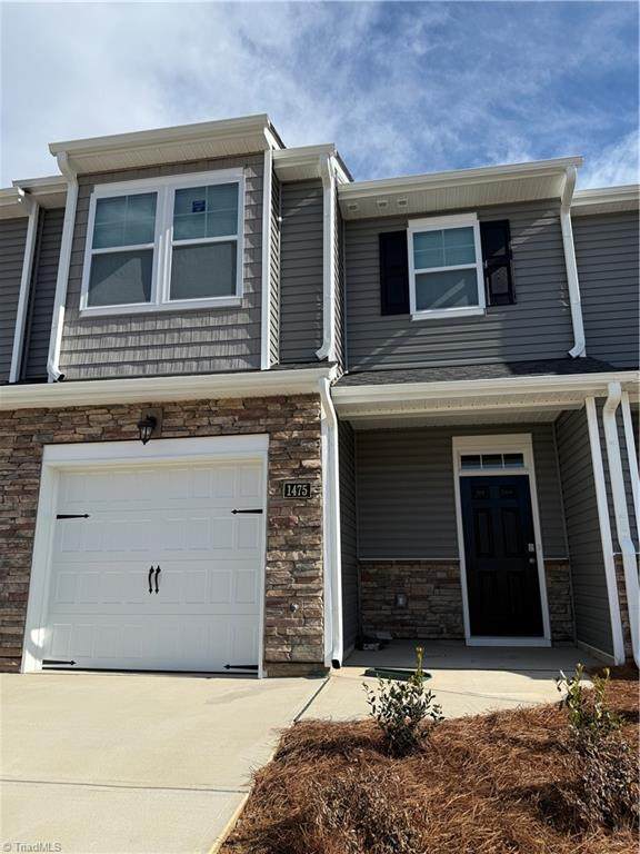 1475 Amberview Lane - Photo 1
