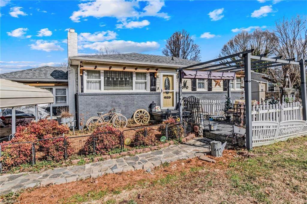 113 Hardy Street - Photo 1