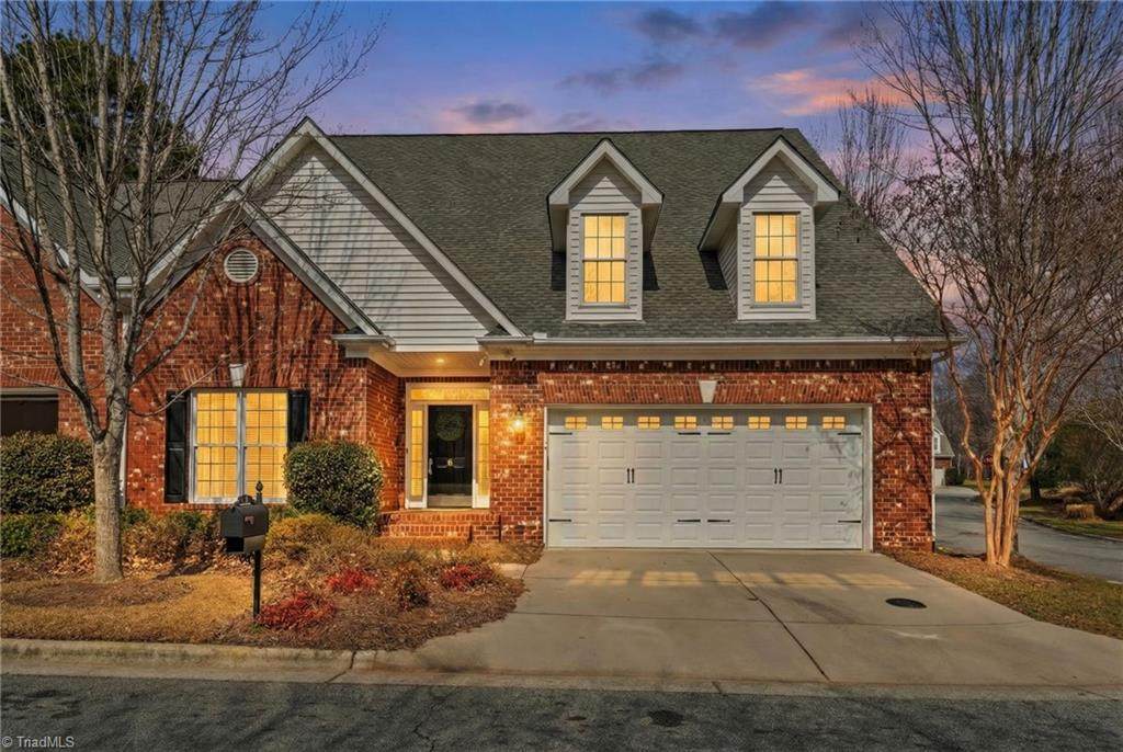 6 Hines Park Lane - Photo 1