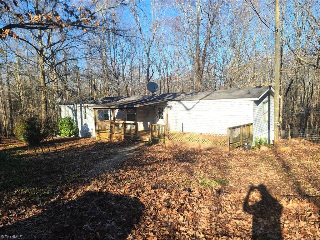 308 Clara Hill Lane - Photo 1