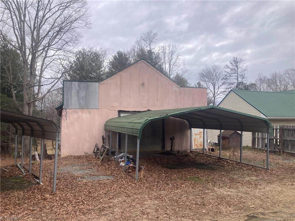 2801 Old Liberty Road - Photo 1