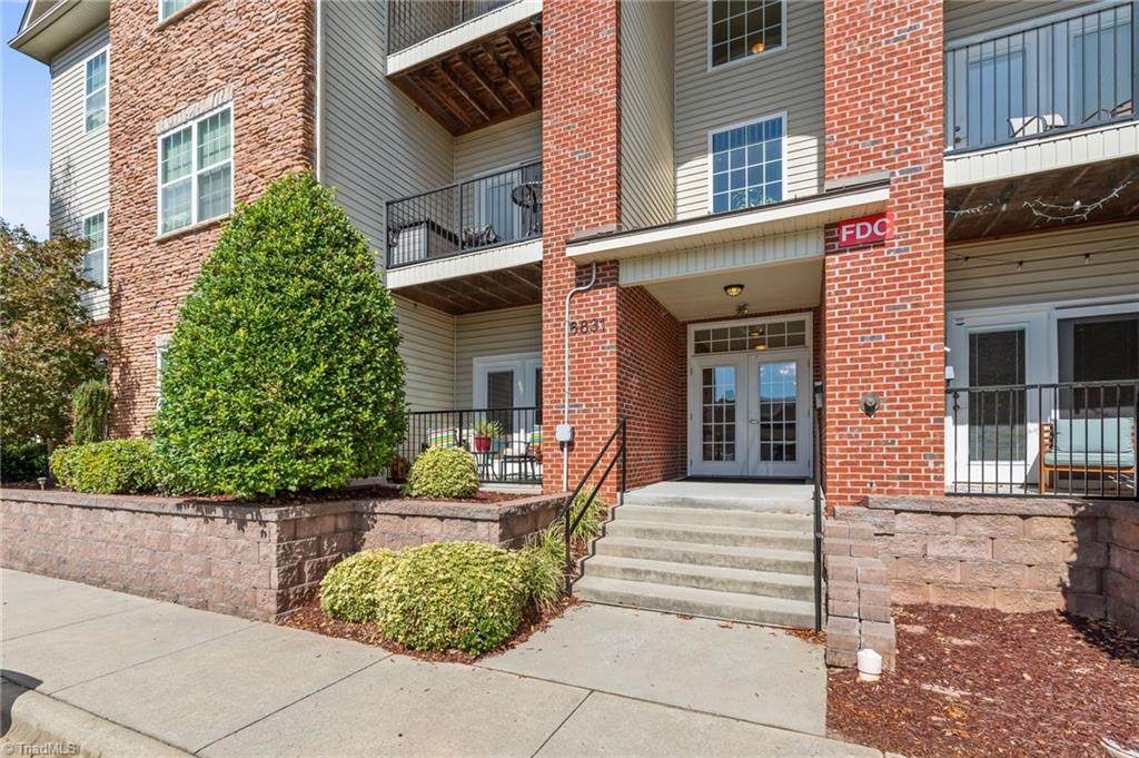 6831 Hanesbrook Circle - Photo 1