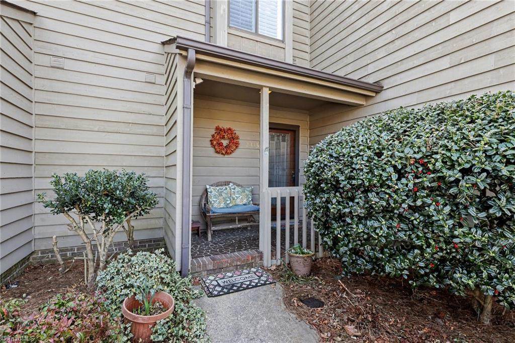 2313 Cypress Court - Photo 1